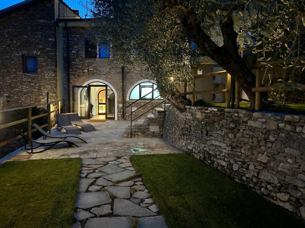 Marina dʼAndora Appartamento Alba Dachi Farm מראה חיצוני תמונה